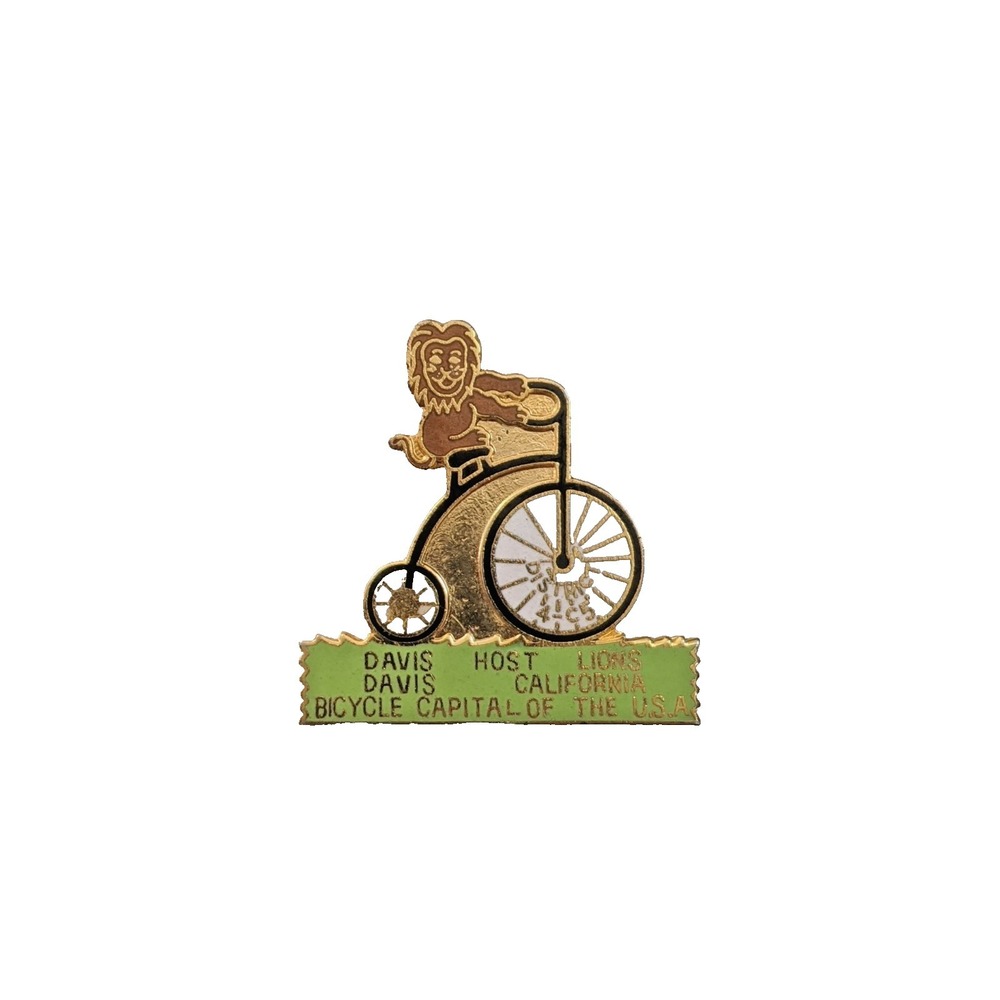 Vintage Davis‎ CA California Lions Club Penny Farthing Bicycle Enamel Lapel Pin